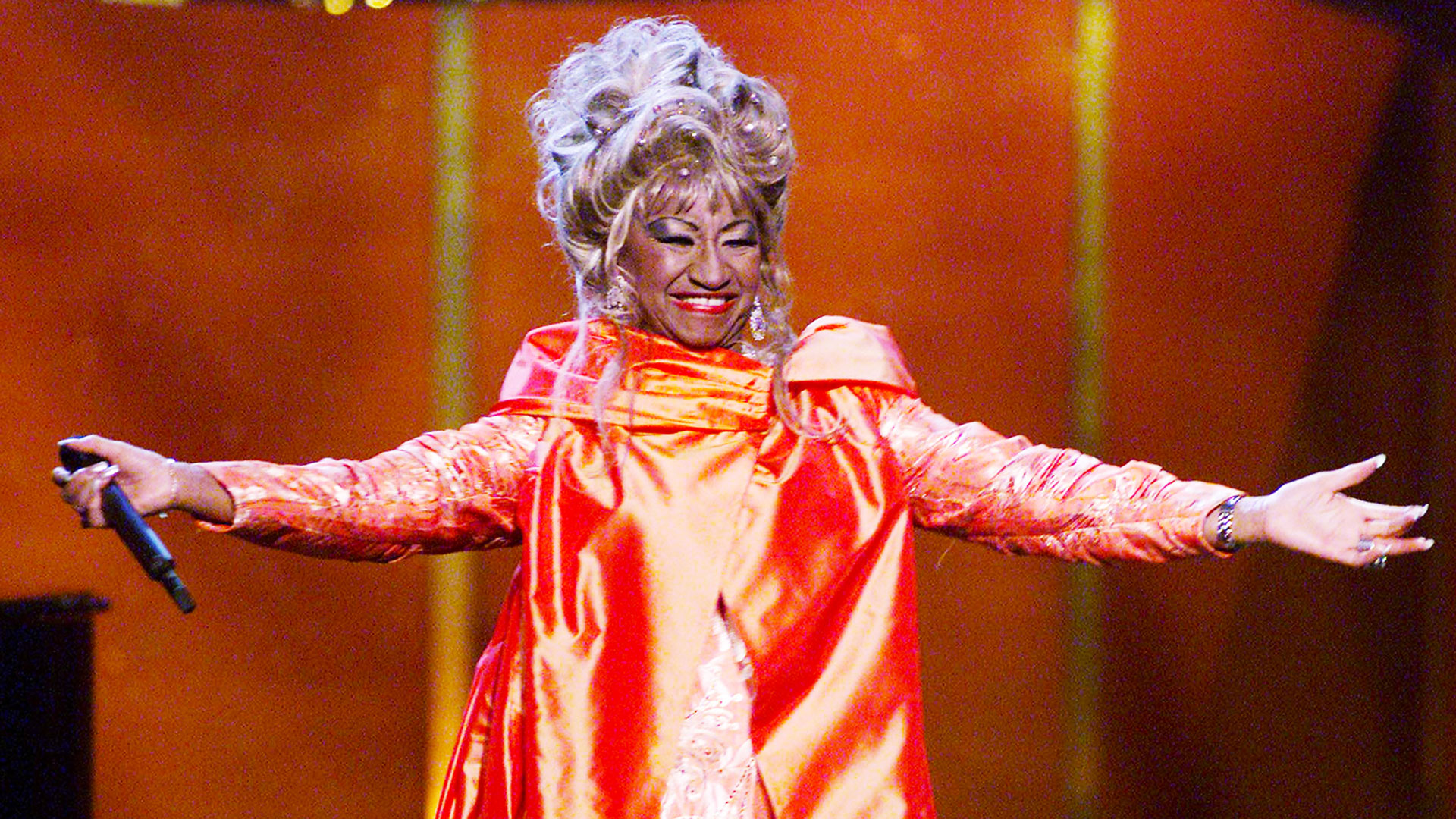 UN DIA COMO HOY FALLECIÓ CELIA CRUZ.