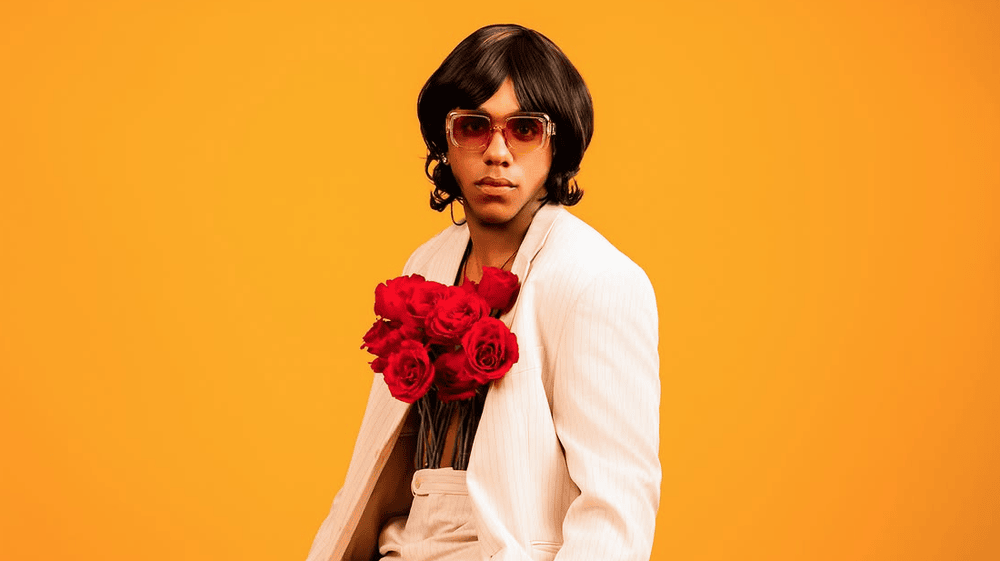 Aaron 21 nos abre las puertas de Alma Rosa y las historias detrás de su álbum debut